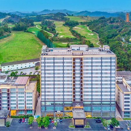 Phoenix Hill Hotel Dongguan - Golf Course Shop المظهر الخارجي الصورة
